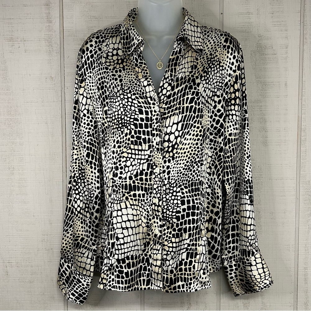 Vtg Talbots Silk Animal Print Blouse Top Size L Button Up Satin Career Classic